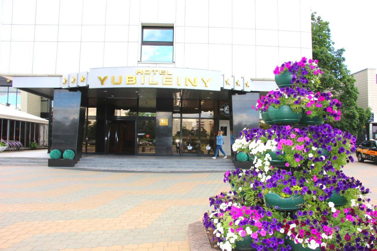 Hotel Yubileiny Minsk Exterior foto